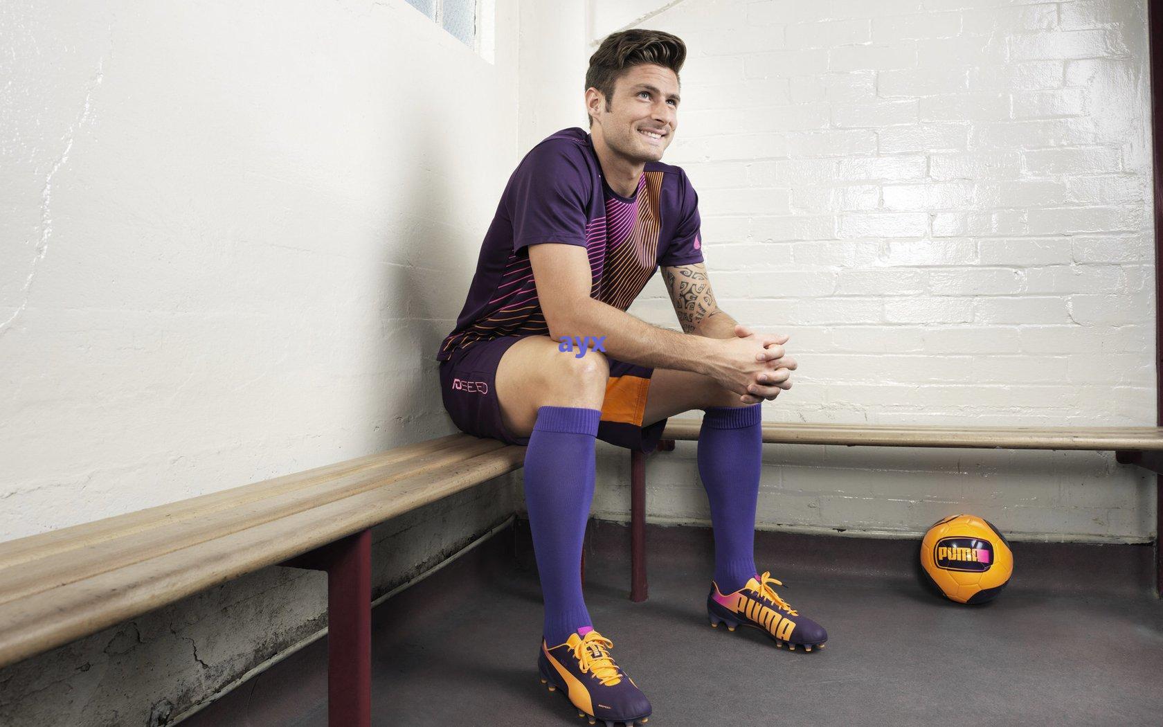 爱游戏app-2019年今日，奇克替补神兵天降，头球绝杀铸就经典逆转夜